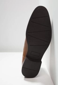 Pier One Korte Laarzen - Cognac 10 Pier One Korte Laarzen - Cognac -Pier One 5e95ac9cd1984ece8fa6cbb24d8966fd