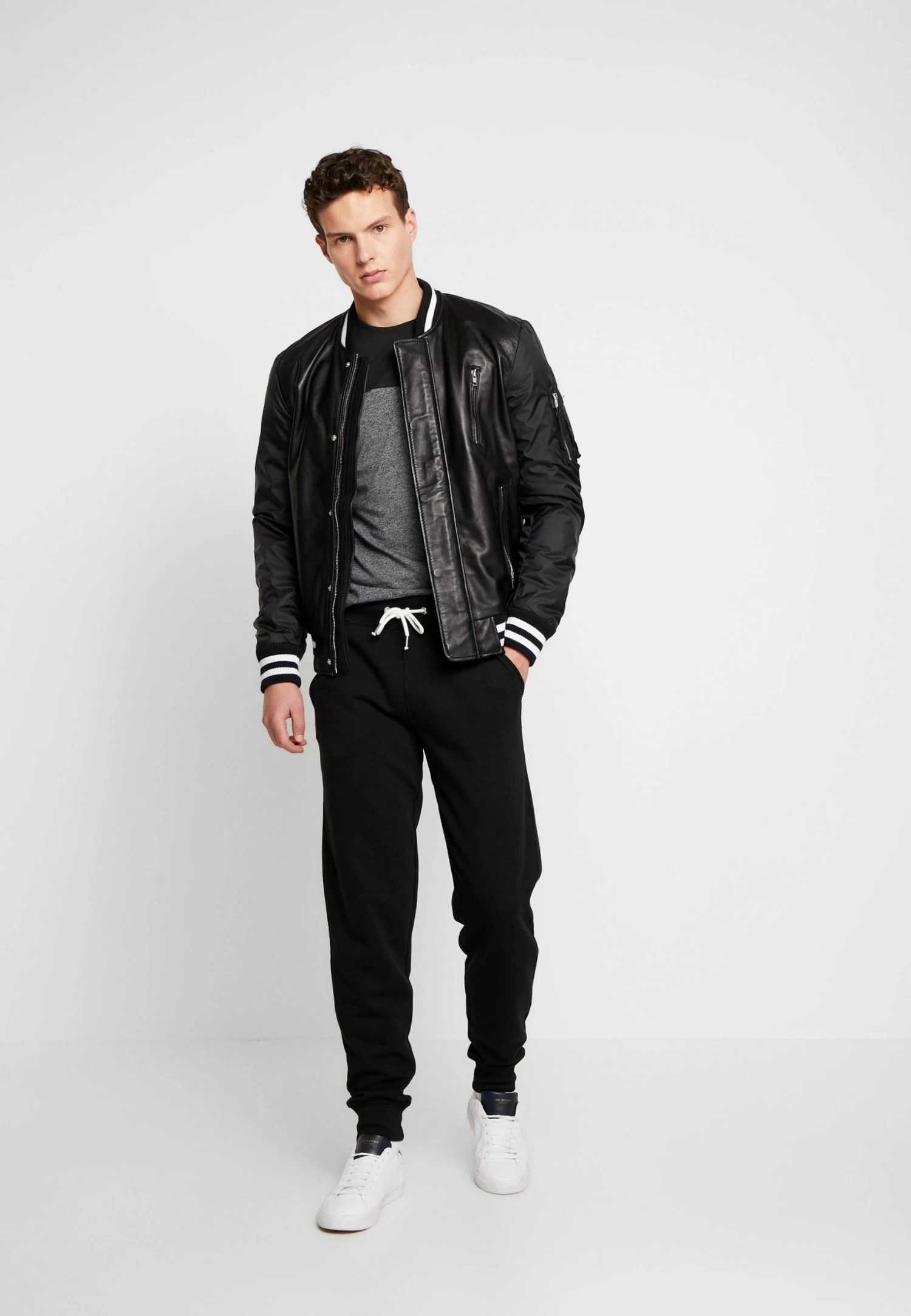 Pier One T-Shirt Print - Black 2 Pier One T-Shirt Print - Black - Afbeelding 2