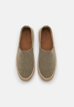Pier One Espadrilles - Brown -Pier One b8b6a1b5c8f4462e91558b6bd6046520