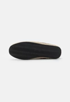 Pier One Espadrilles - Black -Pier One b9233e76adb544fcb2b923461f13d6c2