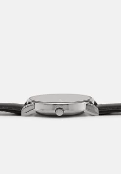 Pier One Horloge - Black/Silvercoloured -Pier One bd3d862d66074e7da00979f93f7842ad