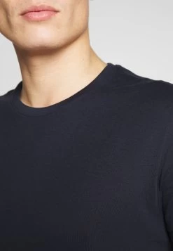 Pier One 2 Pack - T-Shirt Basic - White/Dark Blue 11 Pier One 2 Pack - T-Shirt Basic - White/Dark Blue -Pier One de6827f8d2cf4a2c856d09a9d7f8109d