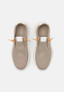 Pier One Sneakers Laag - Beige 9 Pier One Sneakers Laag - Beige -Pier One e1e11fb9800f406ebbfc2036aeac7718