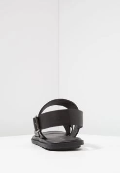 Pier One Sandalen - Black 9 Pier One Sandalen - Black -Pier One e819b7c59f5a477281c4a36bc41d12ad