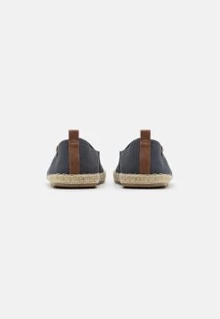 Pier One Unisex - Espadrilles - Dark Grey 8 Pier One Unisex - Espadrilles - Dark Grey -Pier One f42f2547f3174953925ae2af649d0ca0
